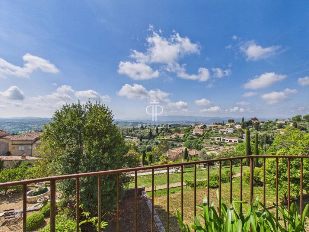 Maison à vendre, 237m², Châteauneuf-Grasse