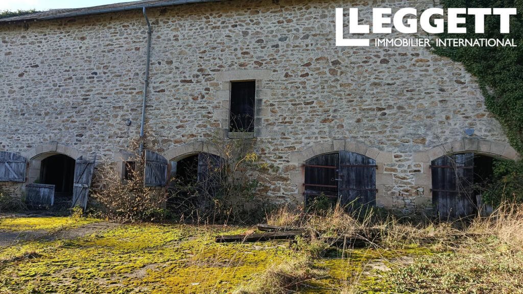 Maison à vendre, 600m², Bénévent-l'Abbaye