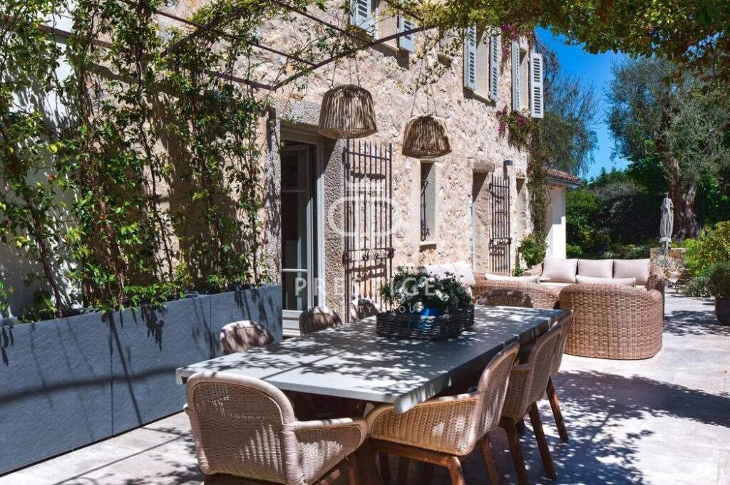Maison à vendre, 350m², Valbonne