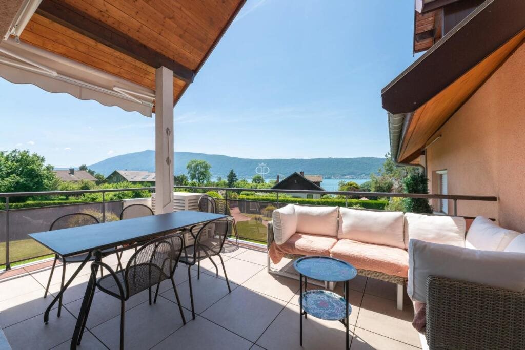 Appartement à vendre, 84m², Veyrier-du-Lac