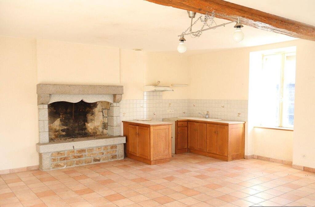 Maison à vendre, 4m², Mortain