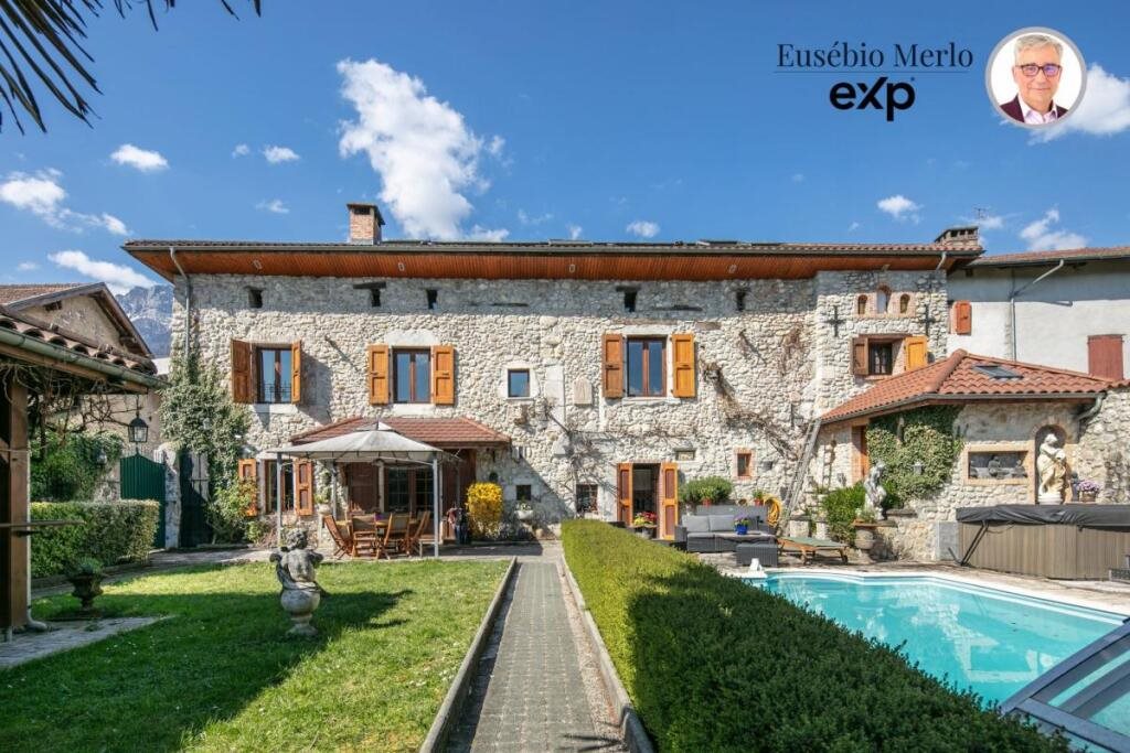 Maison à vendre, 311m², Grenoble