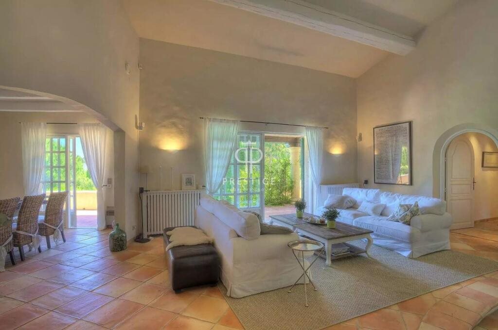 Maison à vendre, 351m², Vallauris