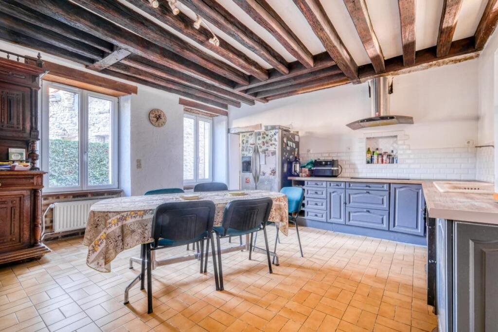 Maison à vendre, 261m², Péroy-les-Gombries