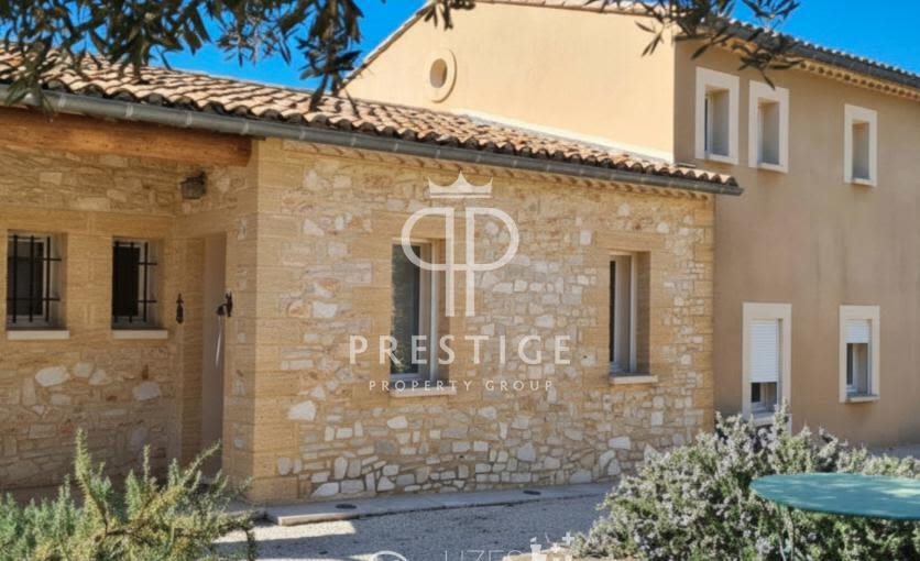 Maison à vendre, 199m², Uzès