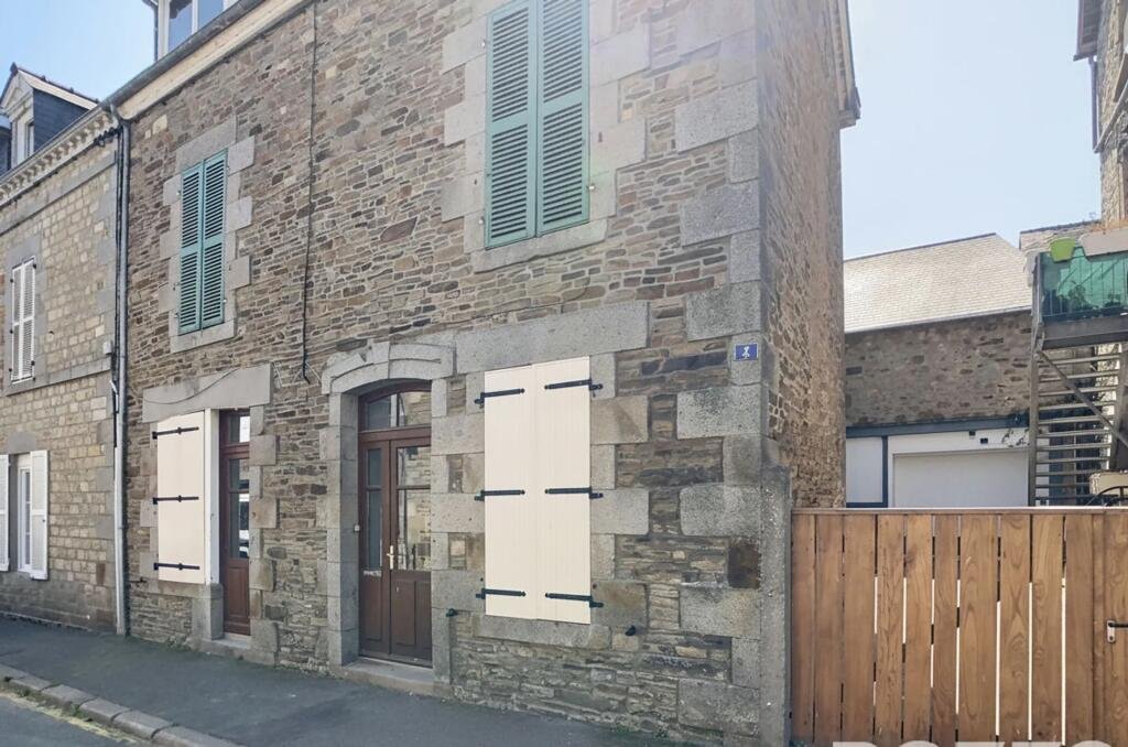 Maison à vendre, 2m², Val-Couesnon