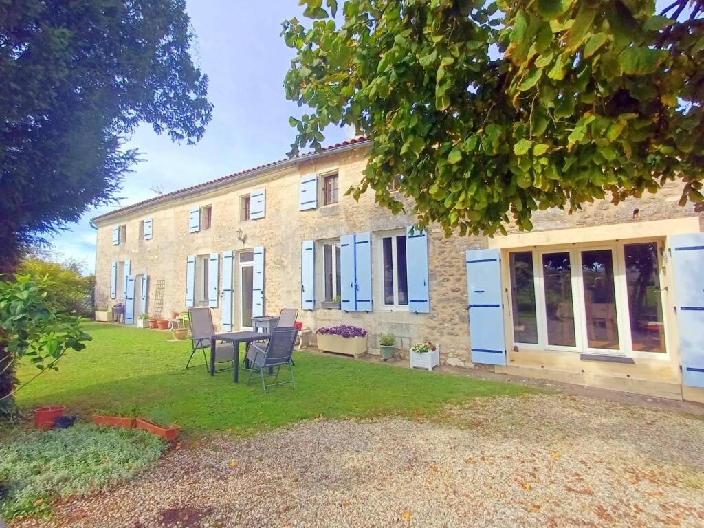 Maison à vendre, 162m², Saint-Ciers-du-Taillon