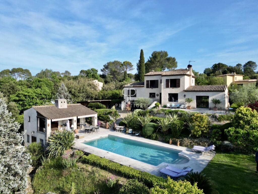 Maison à vendre, 4m², Valbonne