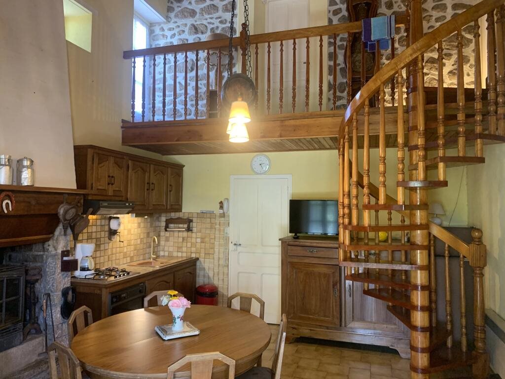 Maison à vendre, 97m², Saint-Saud-Lacoussière