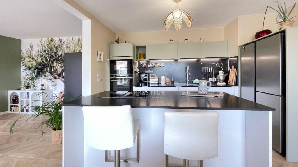Appartement à vendre, 87m², Uzès