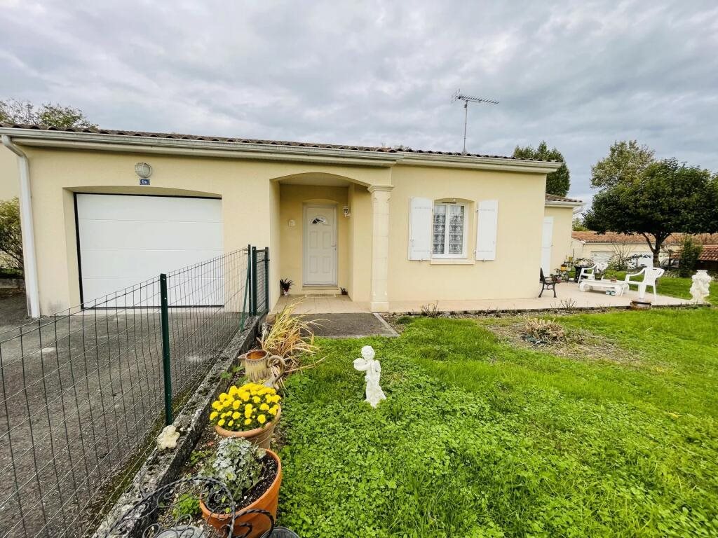 Maison à vendre, 83m², Barbezieux-Saint-Hilaire
