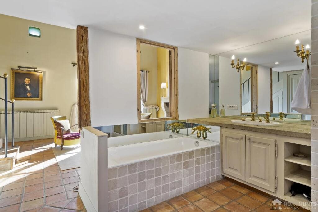 Maison à vendre, 397m², Cabrières-d'Avignon