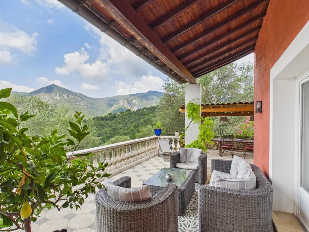 Maison à vendre, 204m², Sospel