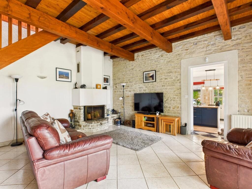 Maison à vendre, 183m², Loubillé