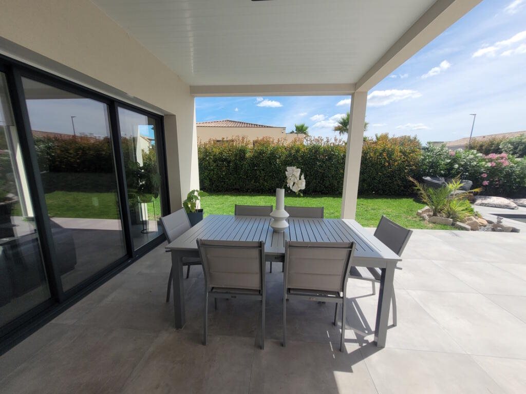 Maison à vendre, 5m², Saint-Geniès-de-Fontedit