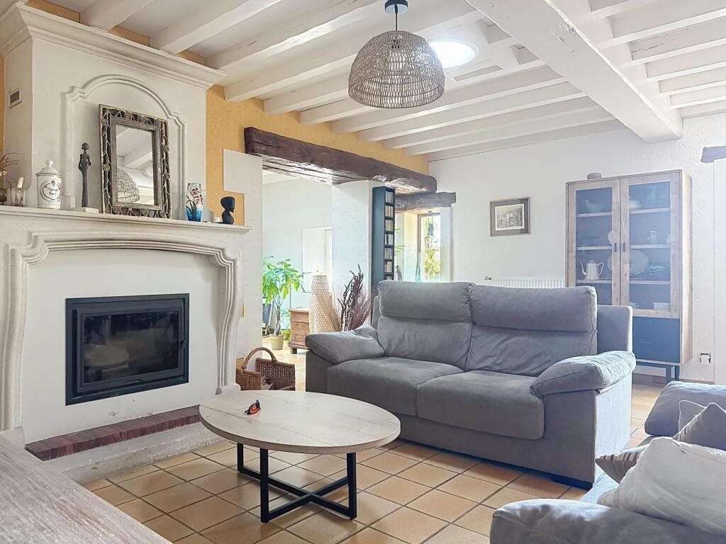 Maison à vendre, 4m², Saint-Fort-sur-le-Né