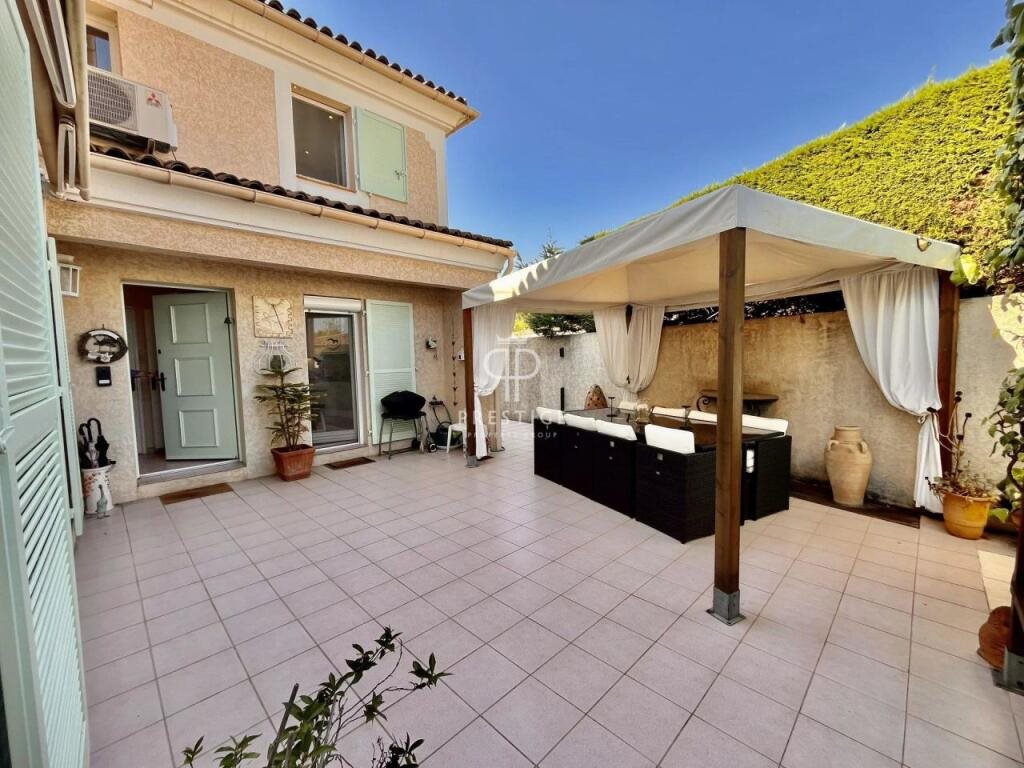 Maison à vendre, 121m², Villeneuve-Loubet