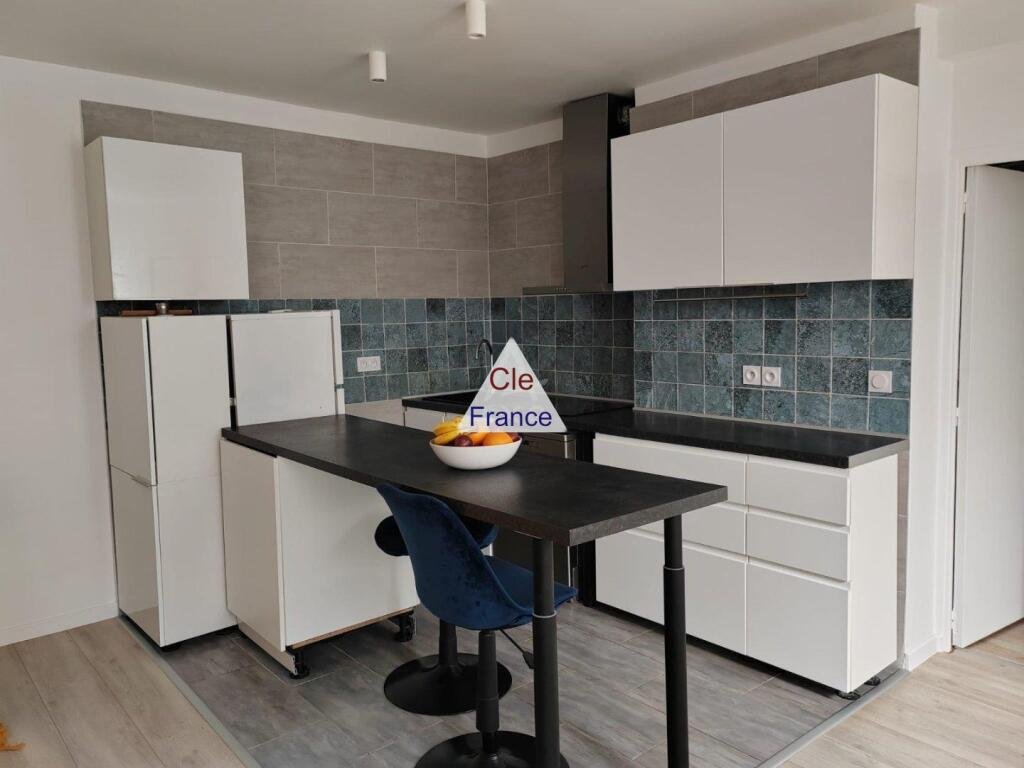 Maison à vendre, 1m², Paris 18ème