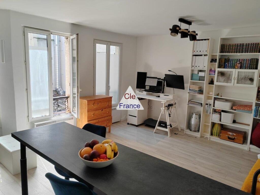 Maison à vendre, 1m², Paris 18ème