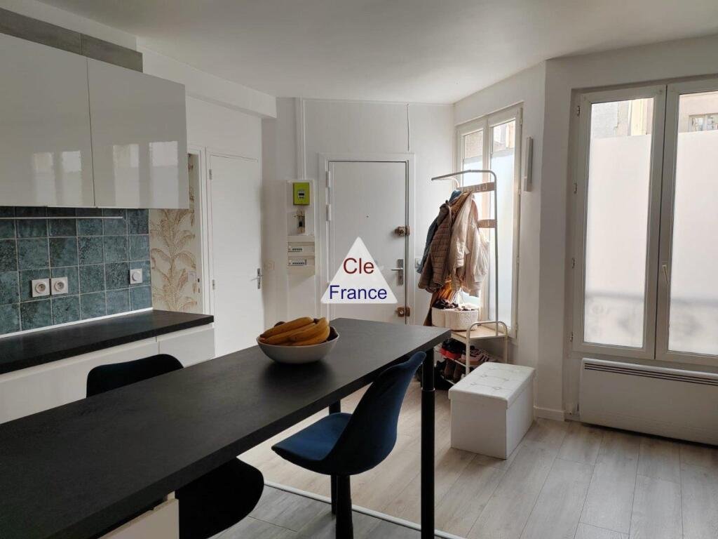 Maison à vendre, 1m², Paris 18ème