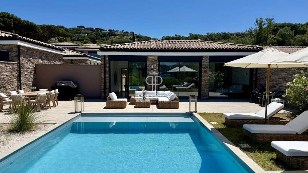 Maison à vendre, 197m², Gassin