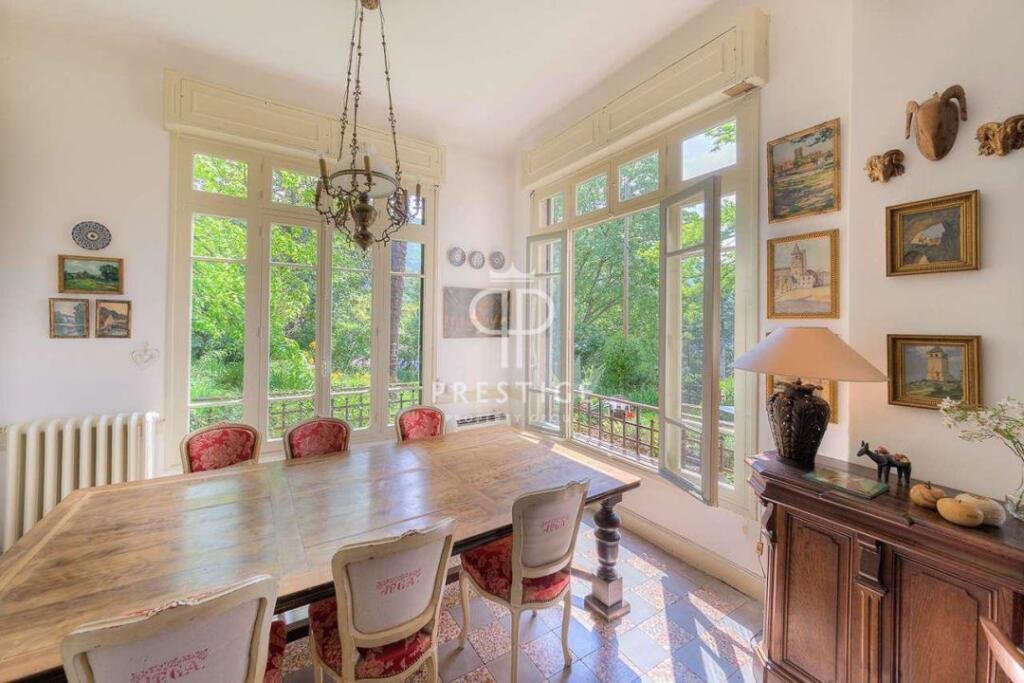 Maison à vendre, 450m², Vernet-les-Bains