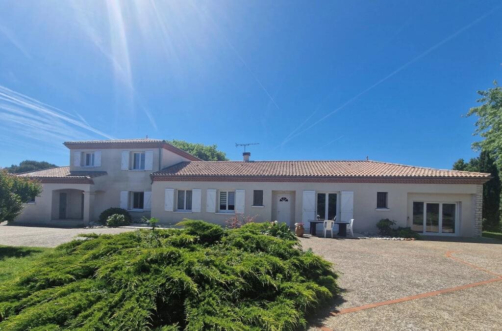 Maison à vendre, 240m², Monflanquin