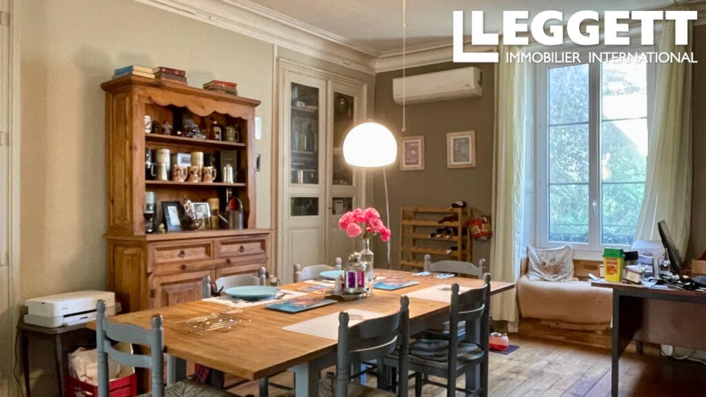 Maison à vendre, 224m², Aigre
