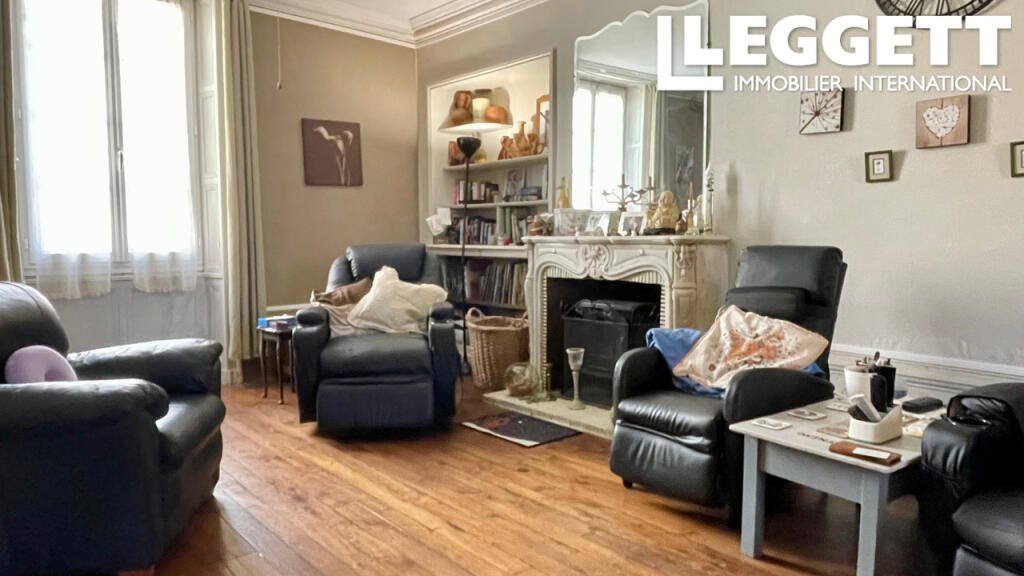 Maison à vendre, 224m², Aigre