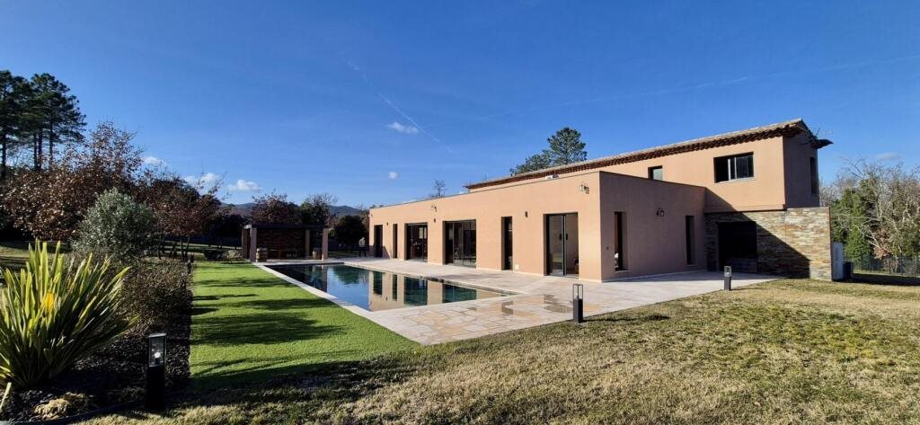 Maison à vendre, 290m², Bagnols-en-Forêt