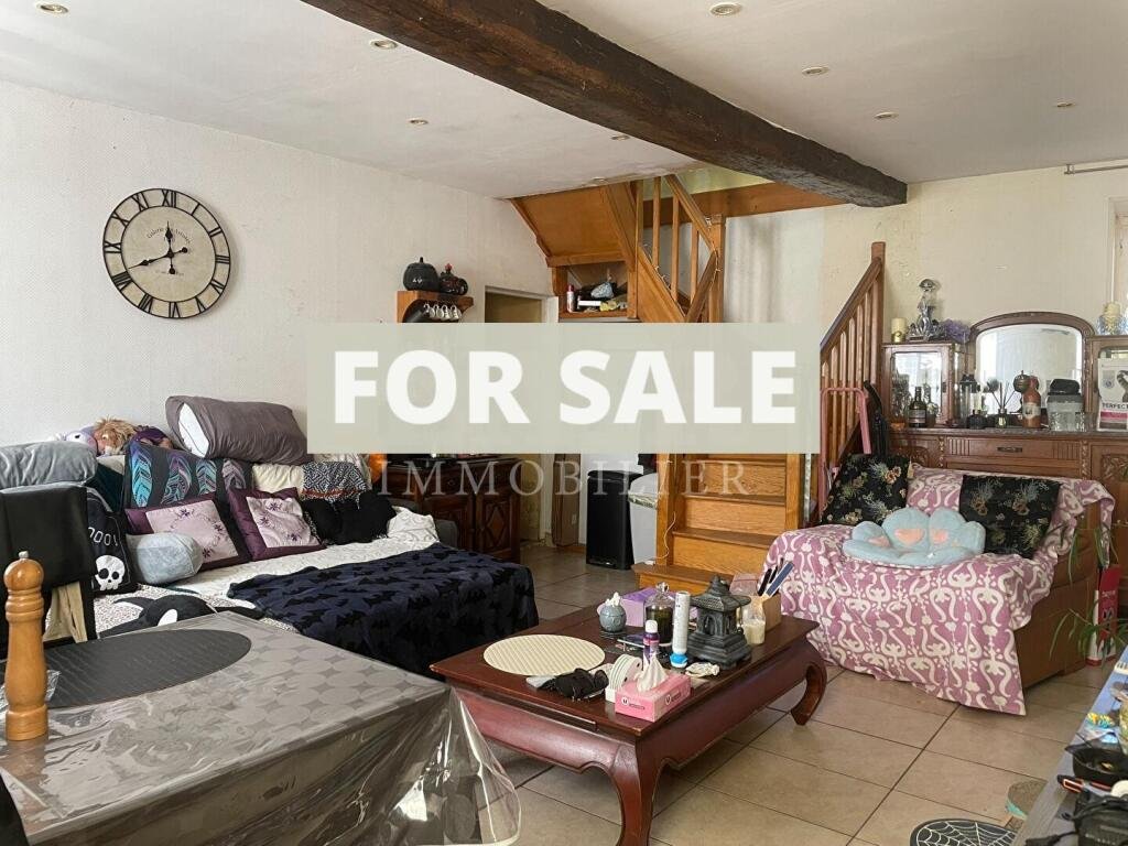 Maison à vendre, 3m², Mortagne-au-Perche