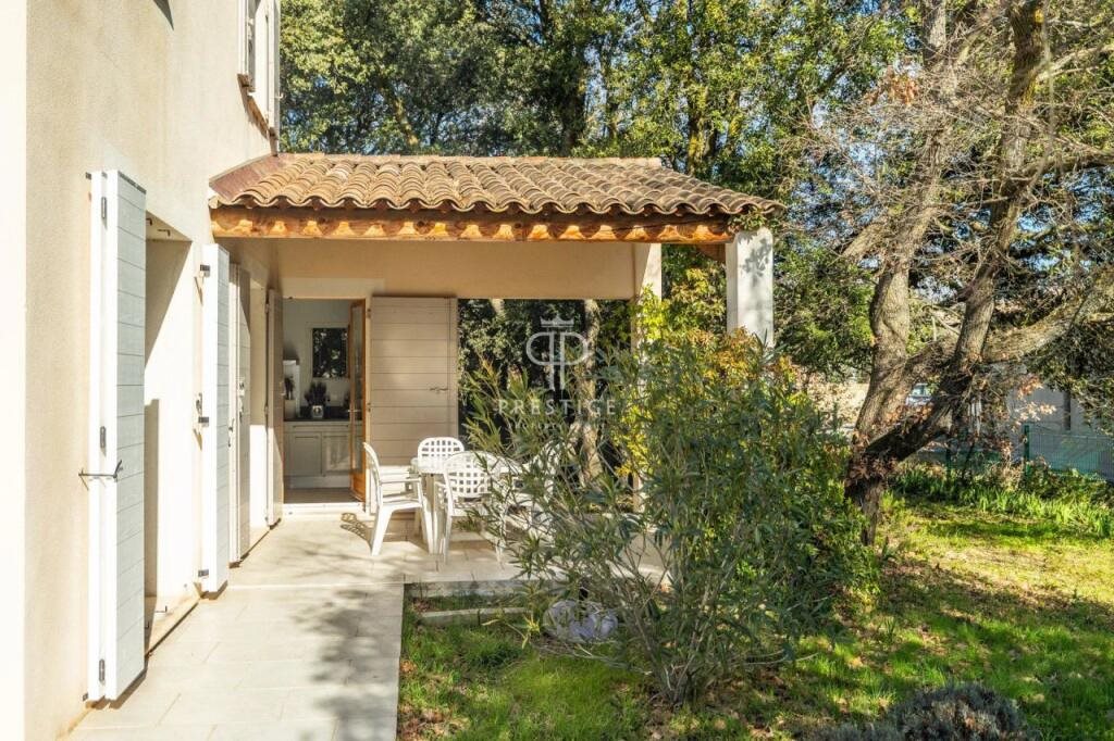 Maison à vendre, 160m², Cabrières-d'Avignon