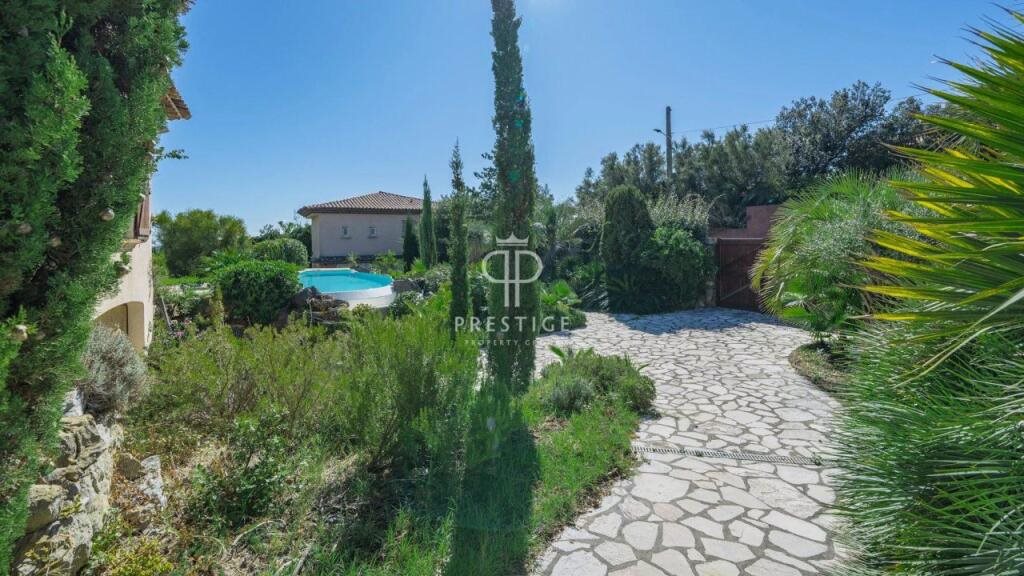 Maison à vendre, 214m², Fréjus