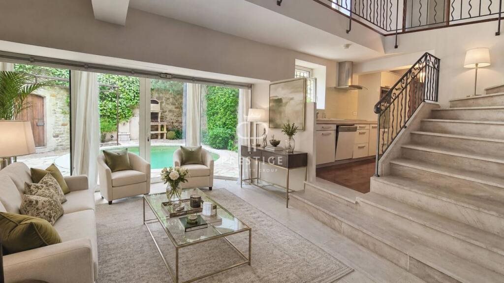 Maison à vendre, 152m², Uzès