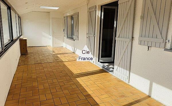 Maison à vendre, 4m², Oussoy-en-Gâtinais