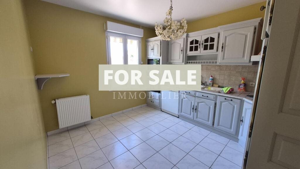 Maison à vendre, 3m², Sées