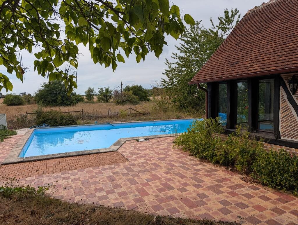 Maison à vendre, 3m², Poulaines