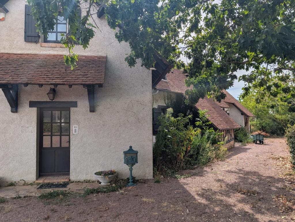 Maison à vendre, 3m², Poulaines