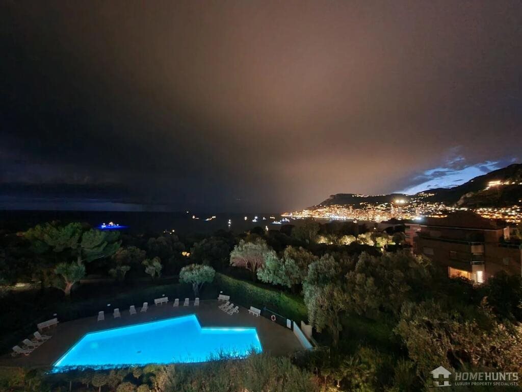 Appartement à vendre, 110m², Roquebrune-Cap-Martin