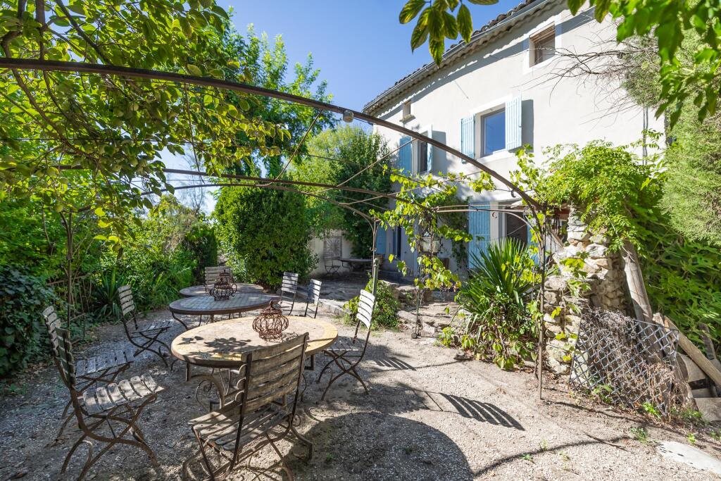 Maison à vendre, 400m², Mirabel-aux-Baronnies