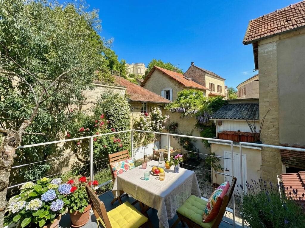 Maison à vendre, 3m², Le Mesnil-le-Roi