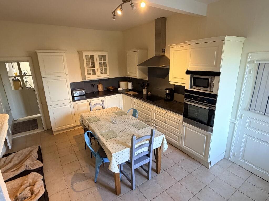 Maison à vendre, 127m², Nouic