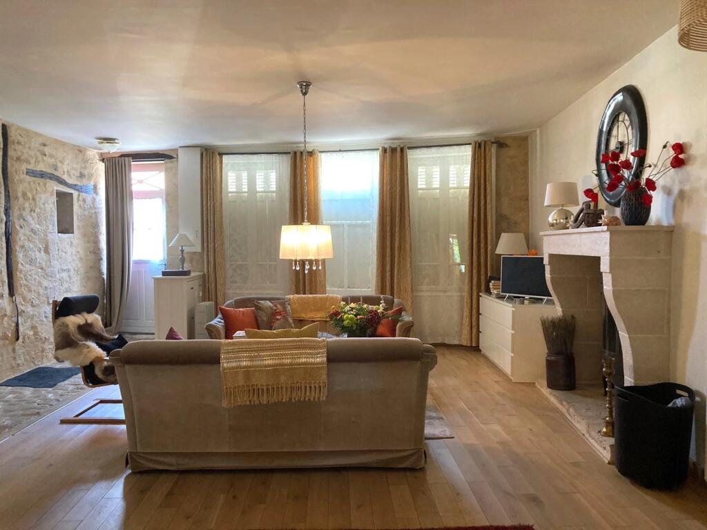 Maison à vendre, 200m², Sanxay