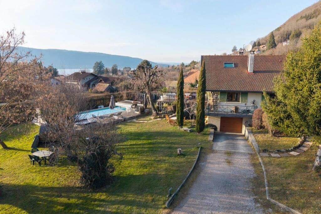 Maison à vendre, 150m², Menthon-Saint-Bernard