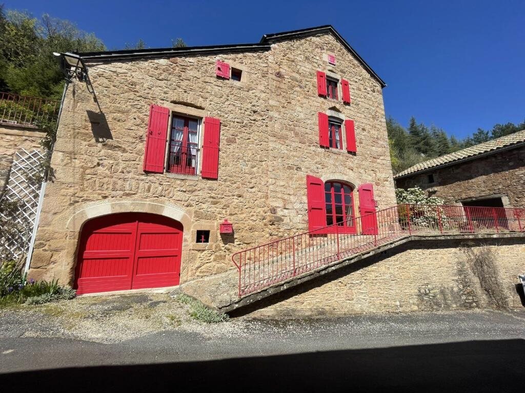 Maison à vendre, 3m², Montjaux