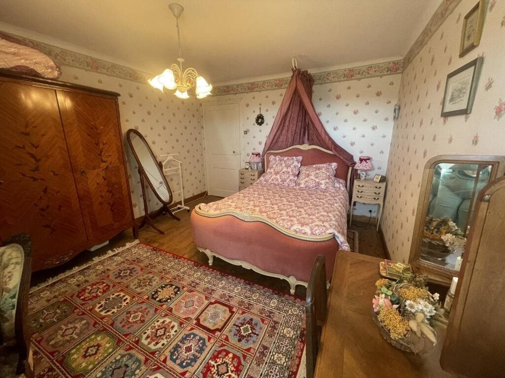 Maison à vendre, 3m², Montjaux