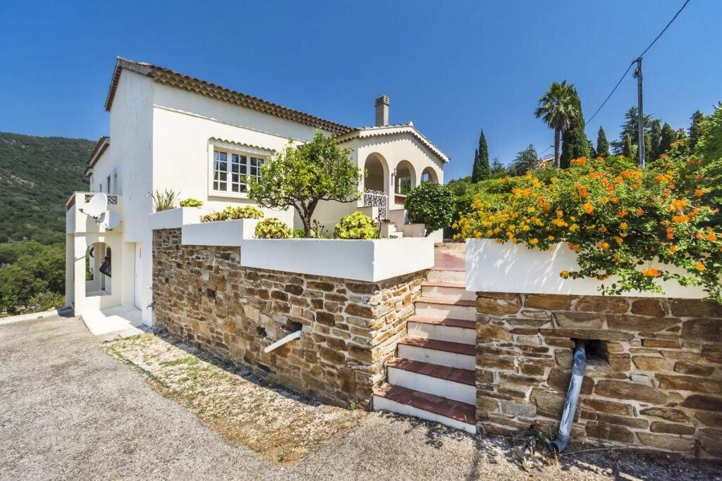 Maison à vendre, 5m², Rayol-Canadel-sur-Mer