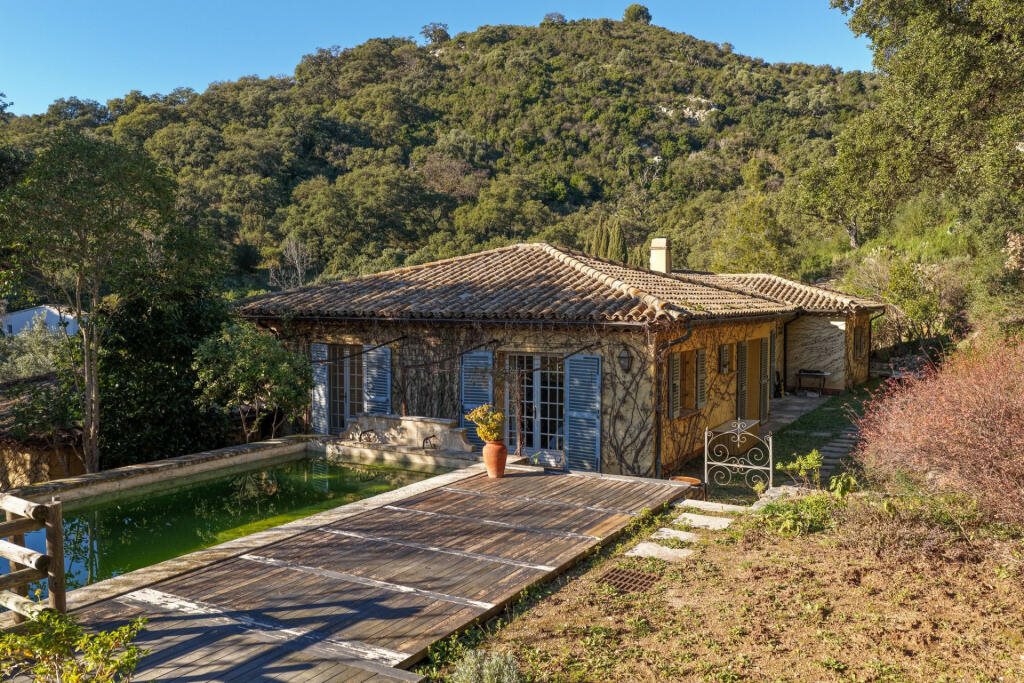 Maison à vendre, 250m², Grimaud