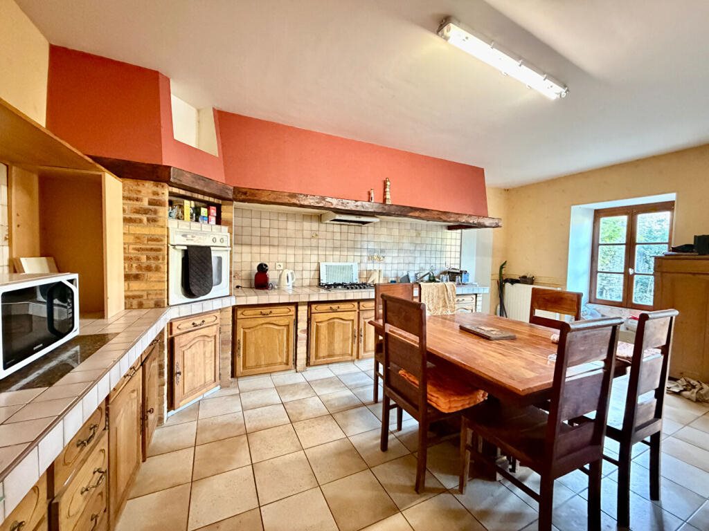 Maison à vendre, 4m², Salles-de-Villefagnan