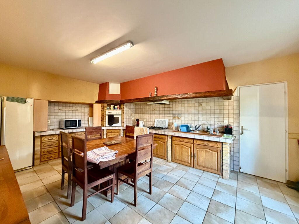 Maison à vendre, 4m², Salles-de-Villefagnan